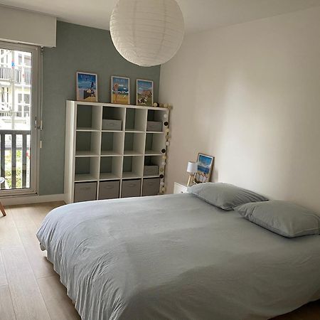 Appartement 65M2 Avec Balcon Vues Partielles Mer A 150M De La Plage Et Centre, Wifi Et Parking Prive Блонвил-сюр-Мер Екстериор снимка
